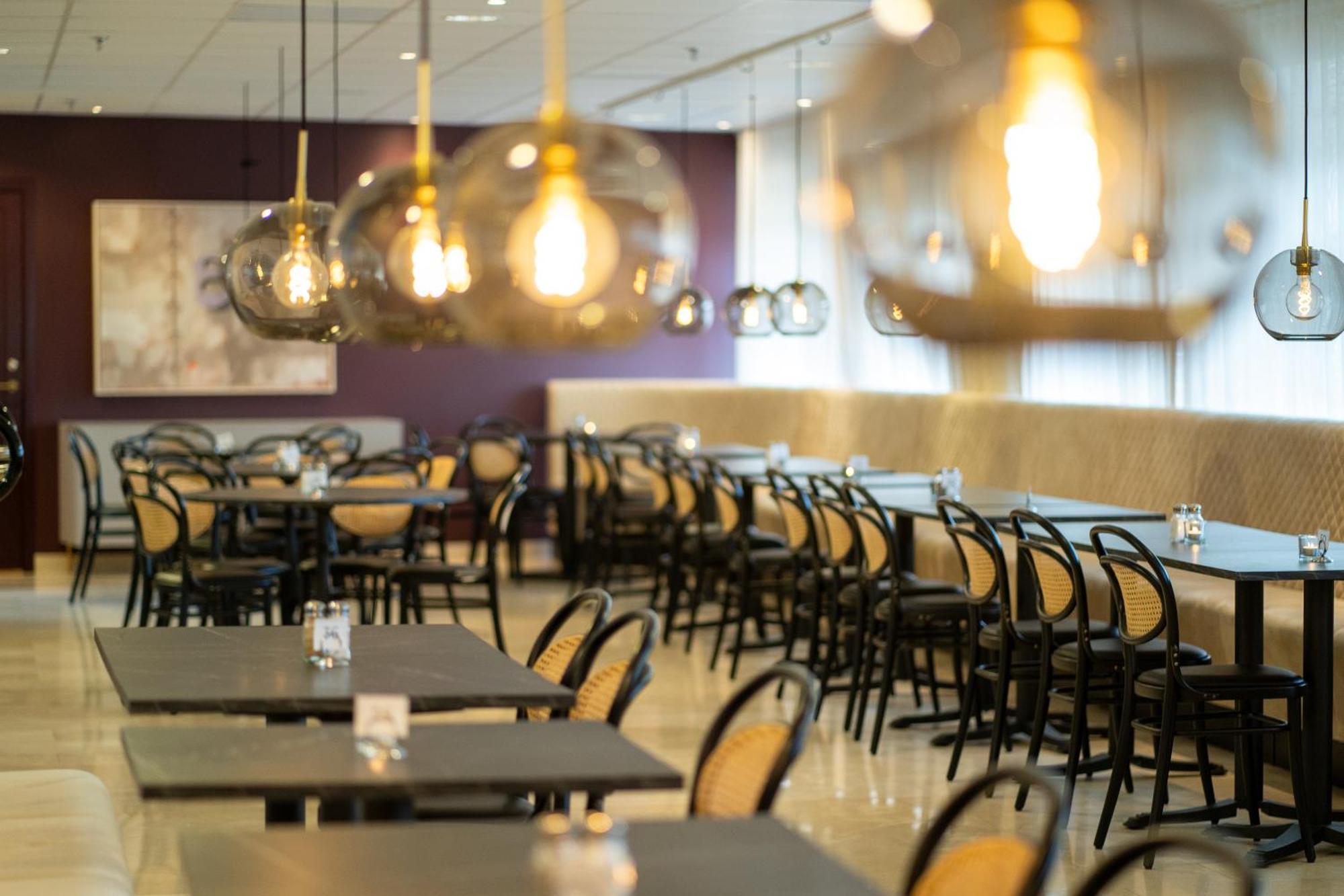 Solna Park & Hotel מראה חיצוני תמונה