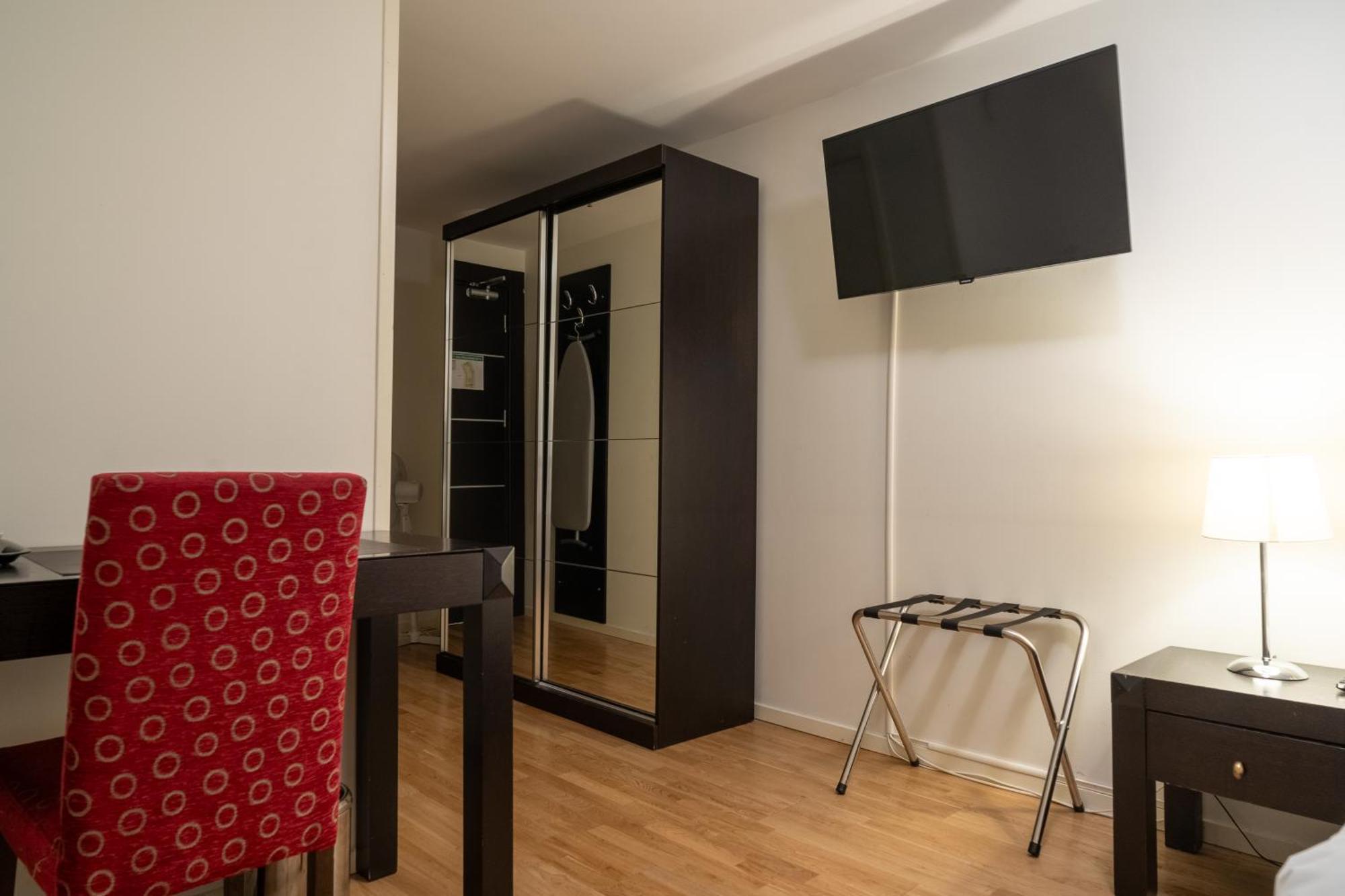 Solna Park & Hotel מראה חיצוני תמונה